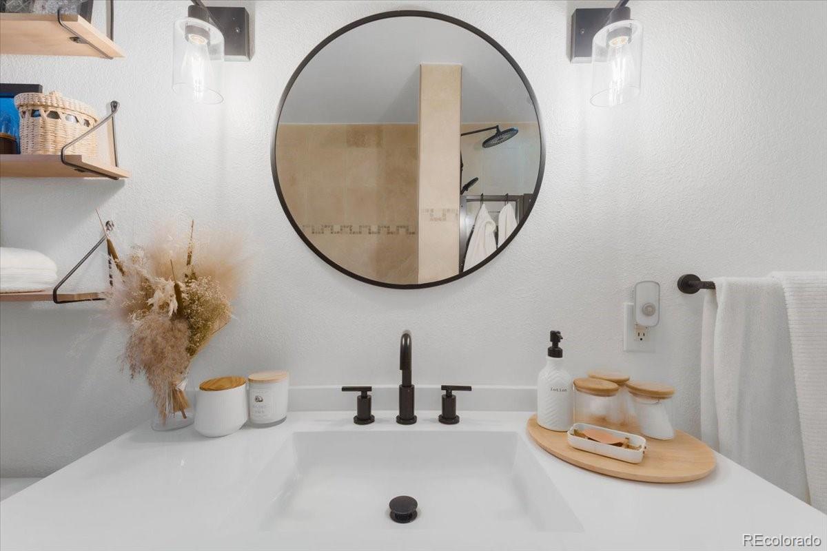 MLS Image #19 for 3929  shoshone street,denver, Colorado