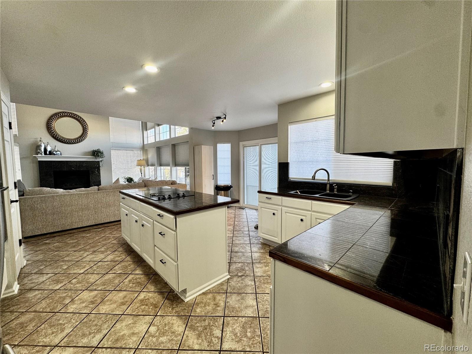 MLS Image #9 for 5151 s bahama court,centennial, Colorado