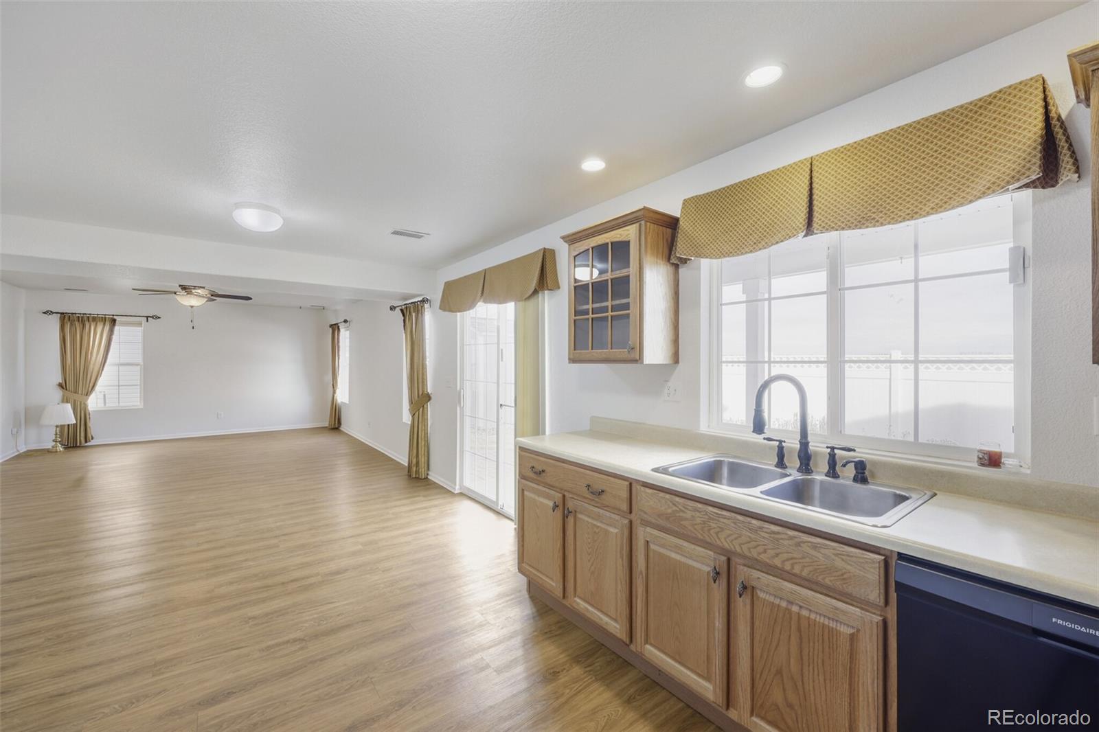 MLS Image #4 for 5384  perth court,denver, Colorado