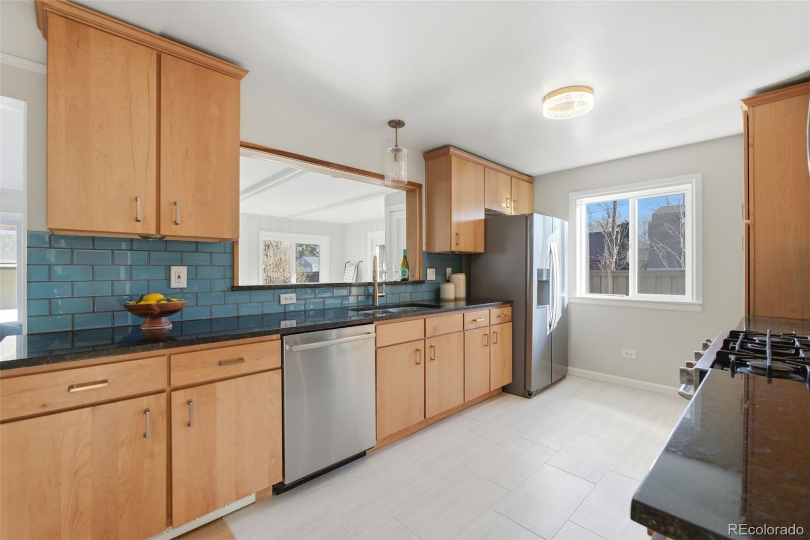 MLS Image #10 for 2794 s clarkson street,englewood, Colorado