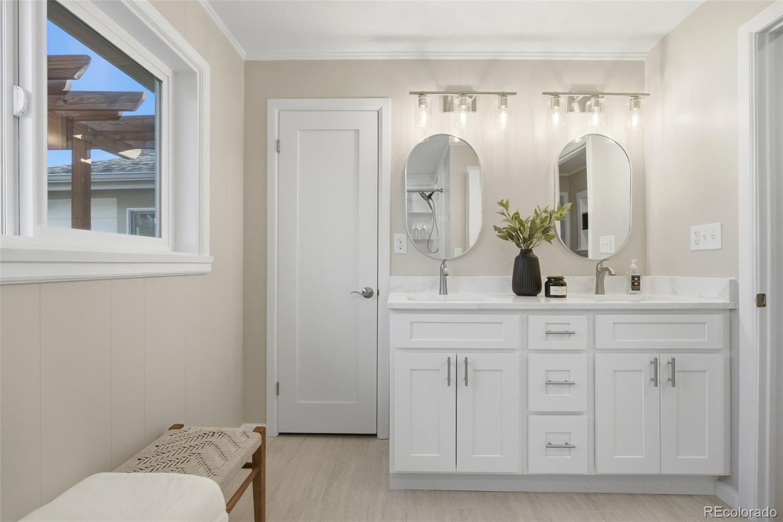 MLS Image #22 for 2794 s clarkson street,englewood, Colorado