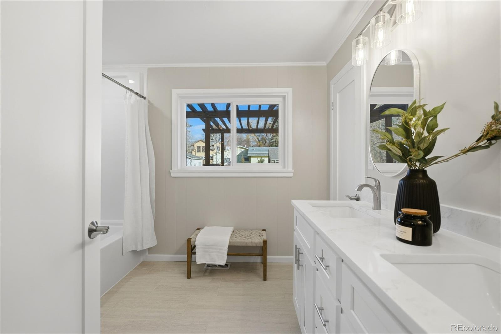 MLS Image #23 for 2794 s clarkson street,englewood, Colorado