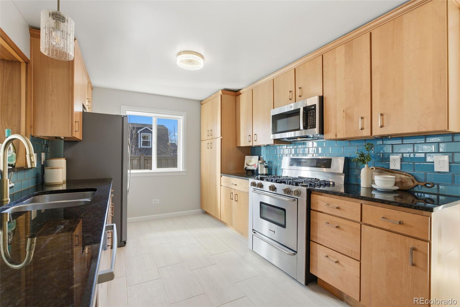 MLS Image #7 for 2794 s clarkson street,englewood, Colorado