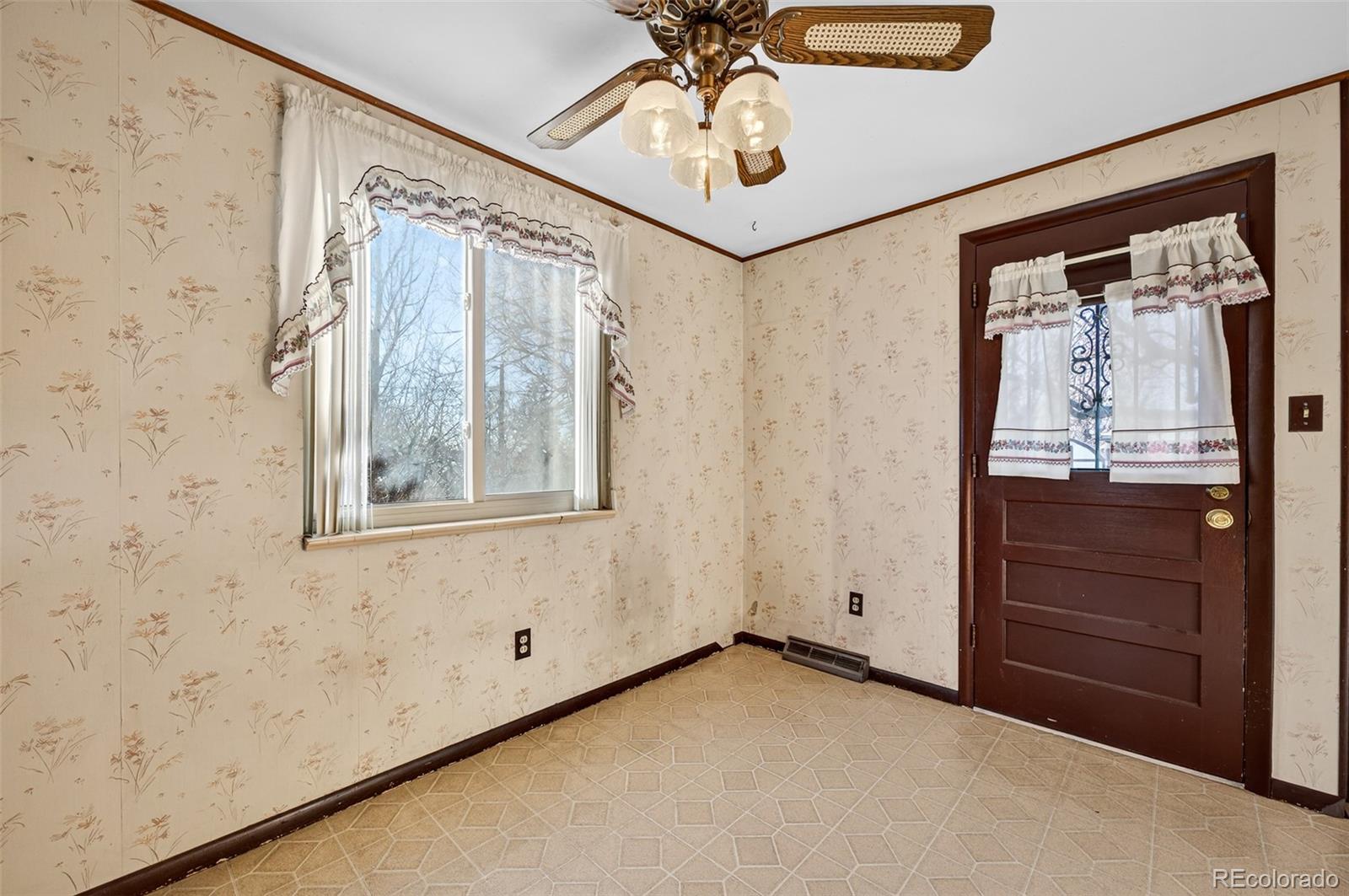 MLS Image #12 for 4181 s eliot street,englewood, Colorado