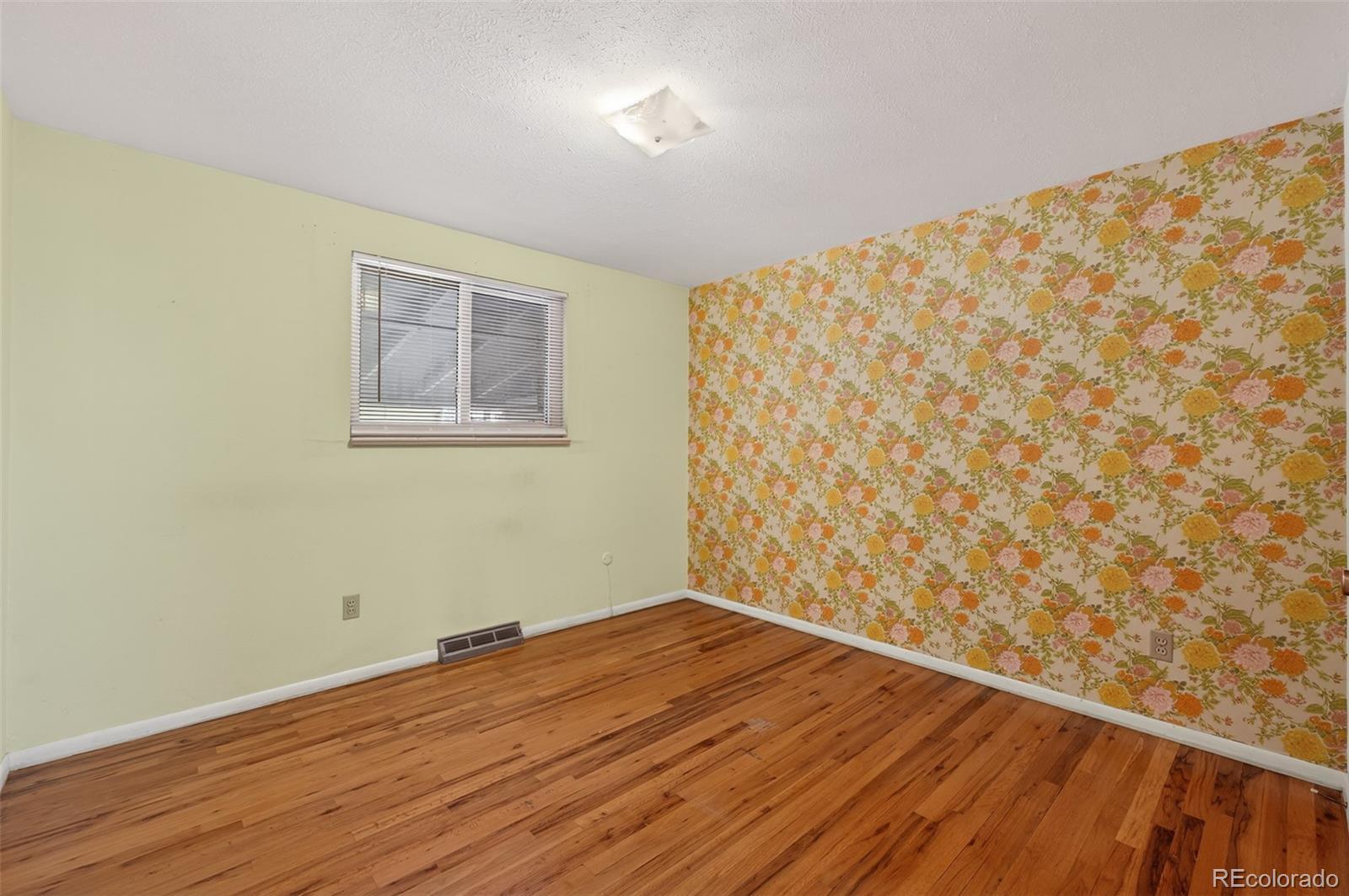MLS Image #13 for 4181 s eliot street,englewood, Colorado