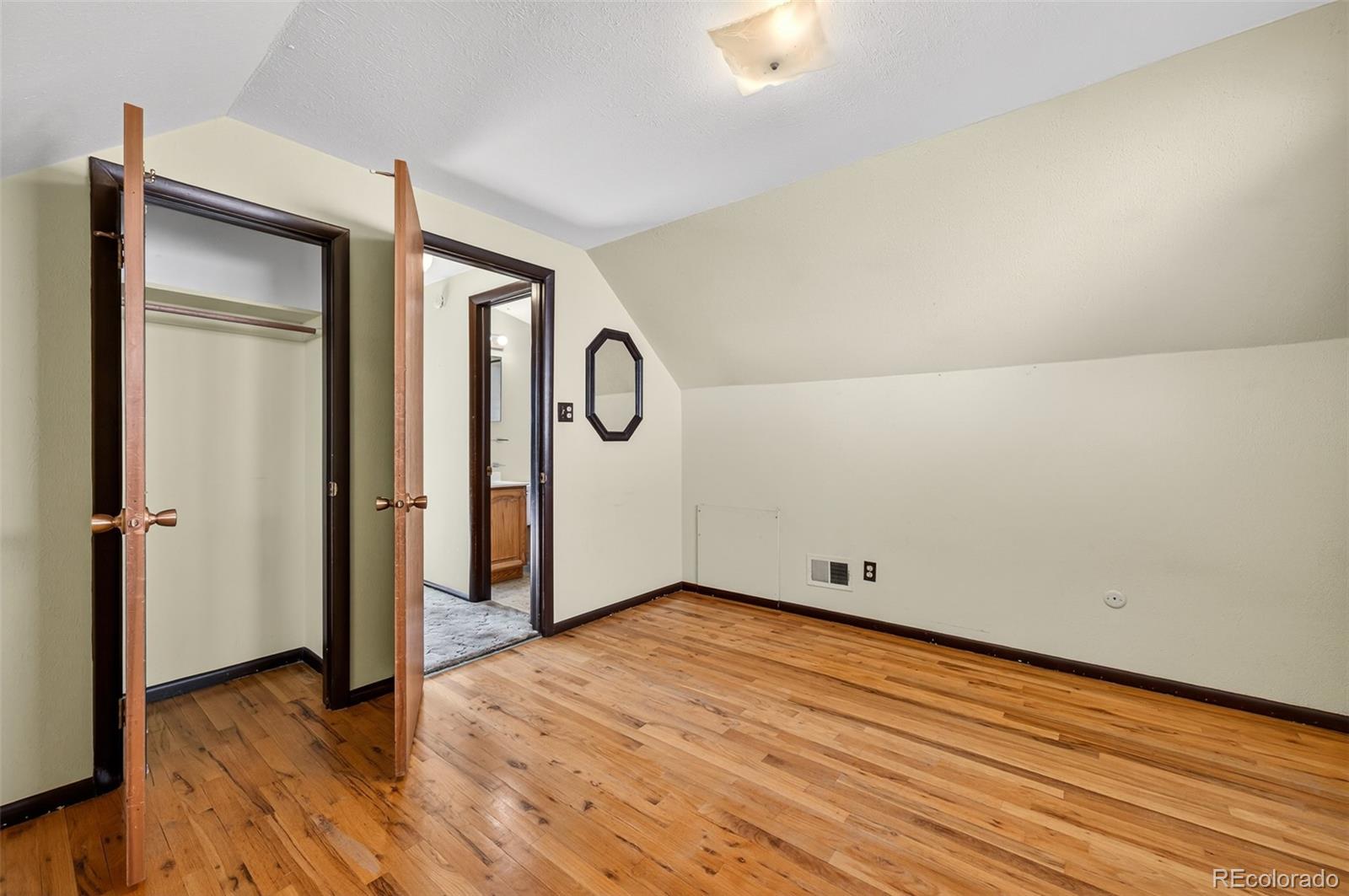 MLS Image #29 for 4181 s eliot street,englewood, Colorado