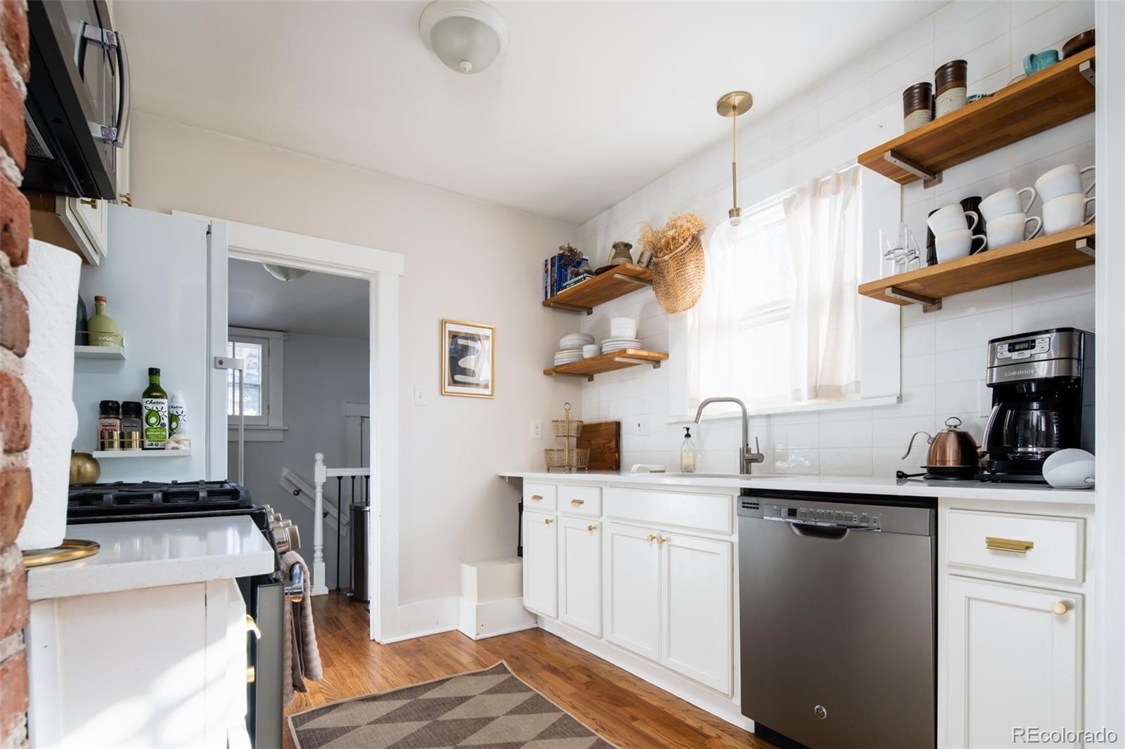 MLS Image #13 for 1270  niagara street,denver, Colorado