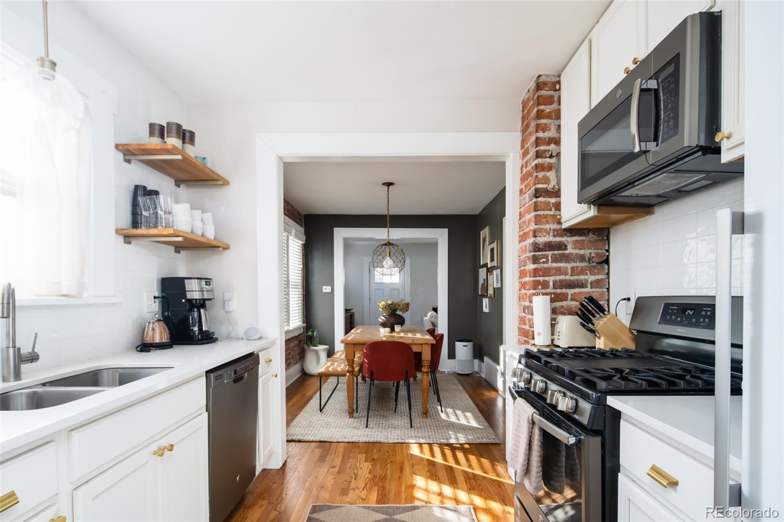 MLS Image #15 for 1270  niagara street,denver, Colorado