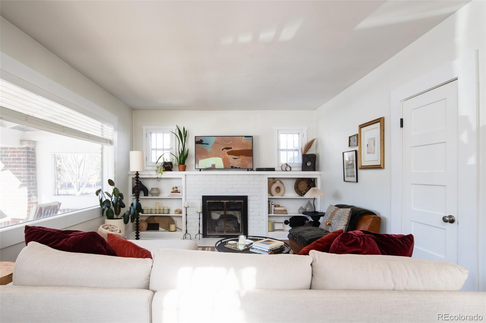 MLS Image #7 for 1270  niagara street,denver, Colorado