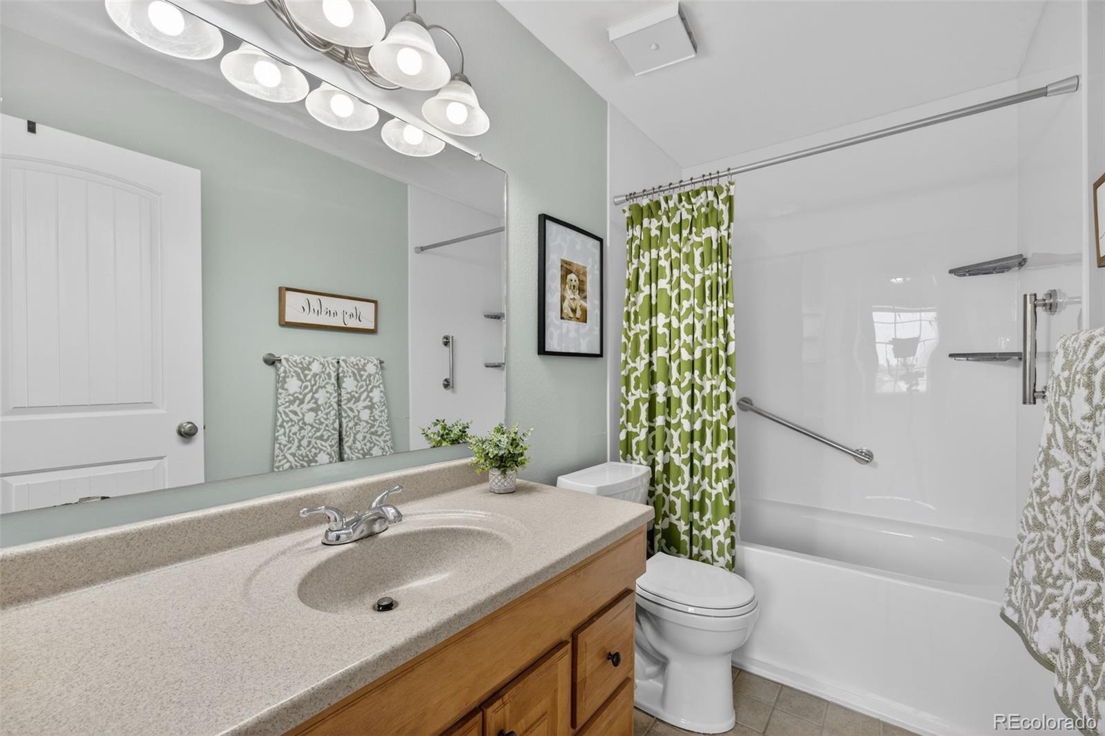 MLS Image #13 for 4221 s mobile circle a,aurora, Colorado