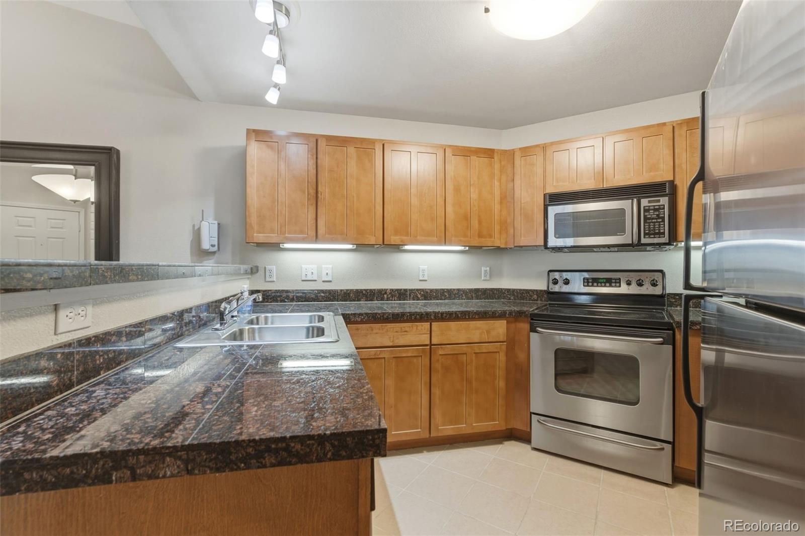 MLS Image #18 for 8767 e dry creek road 1323,englewood, Colorado