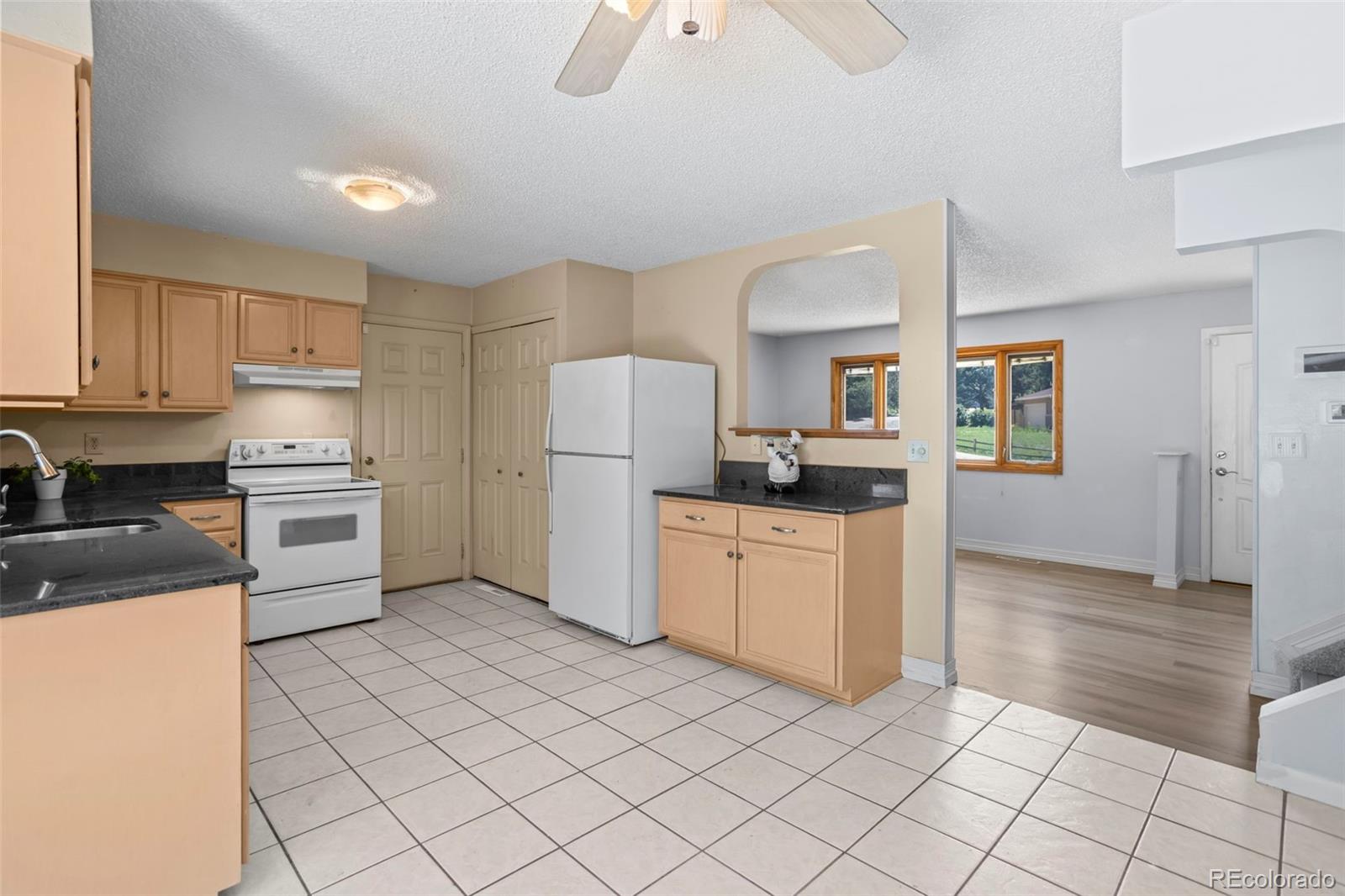 MLS Image #10 for 5888  eldora drive,colorado springs, Colorado