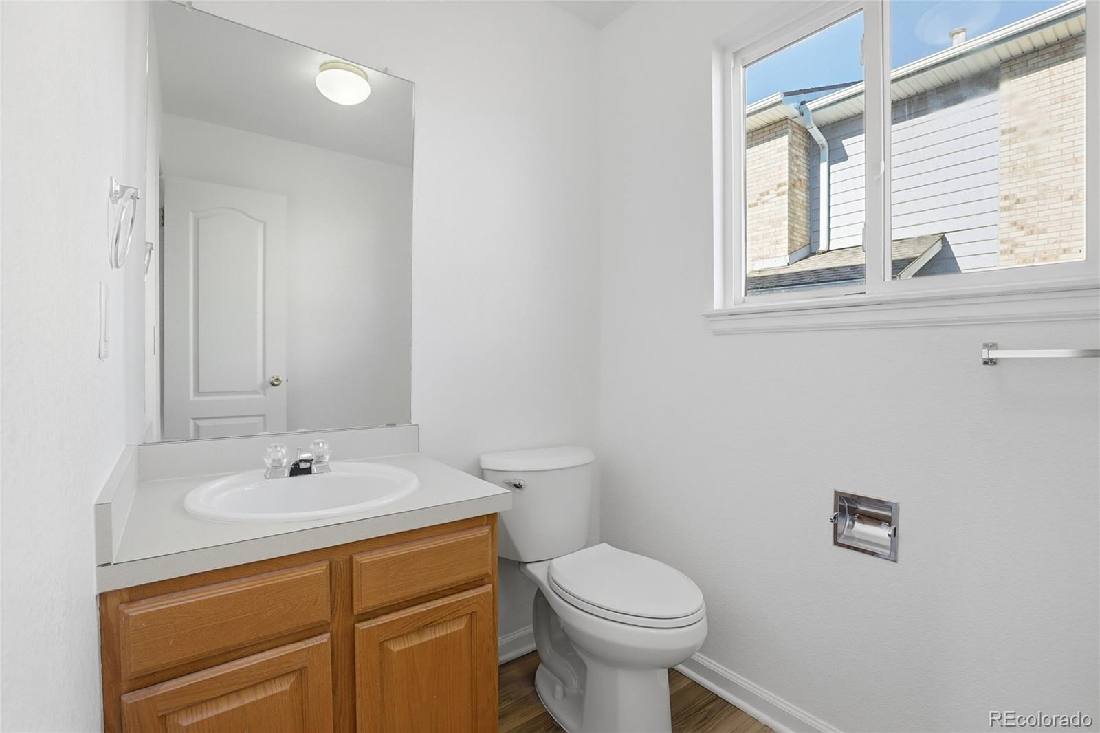 MLS Image #12 for 3736 s inca street,englewood, Colorado