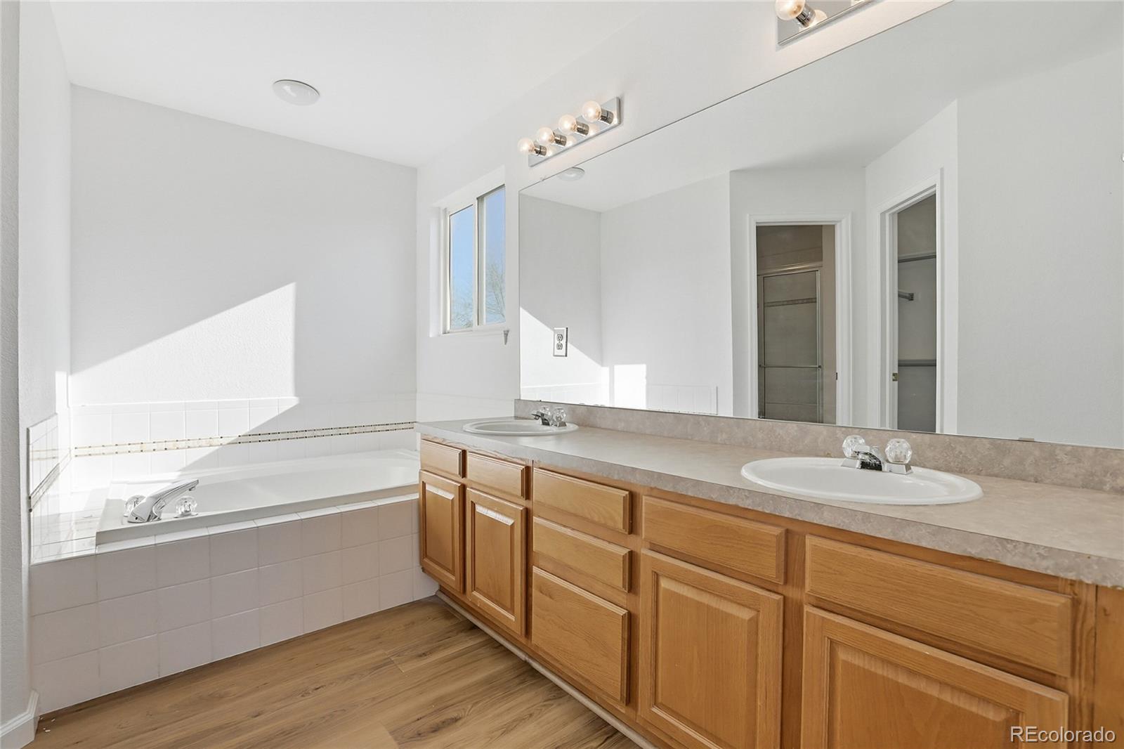 MLS Image #15 for 3736 s inca street,englewood, Colorado