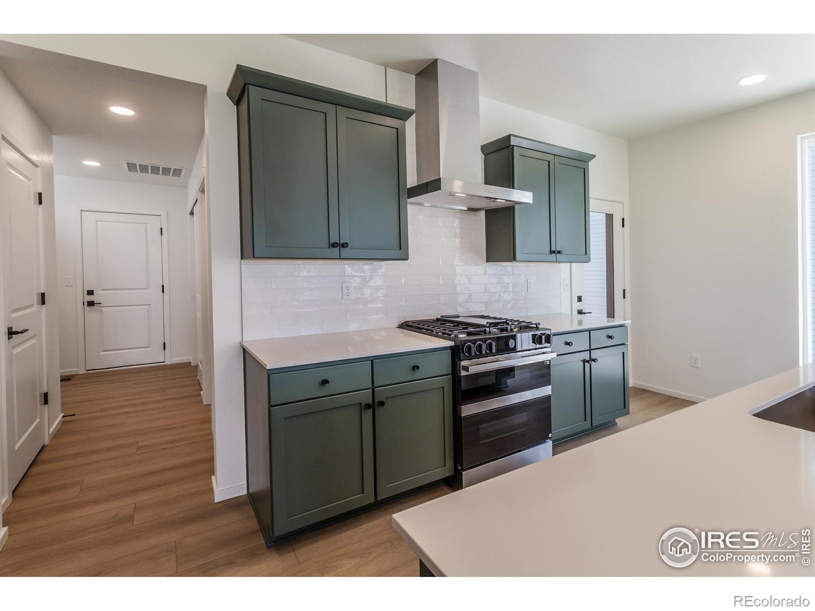 MLS Image #9 for 6126  red barn road,timnath, Colorado