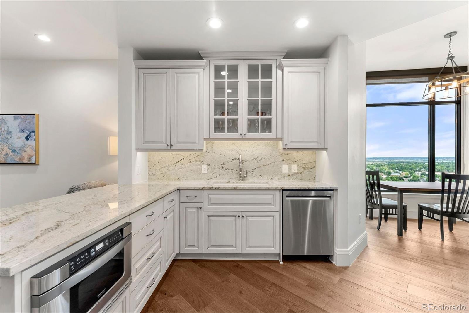 MLS Image #5 for 8100 e union avenue 2301,denver, Colorado
