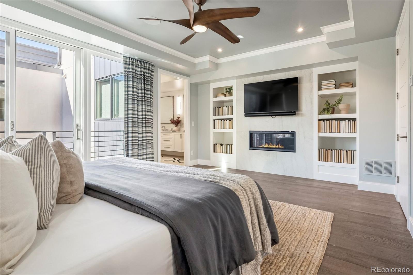 MLS Image #14 for 525  columbine street,denver, Colorado