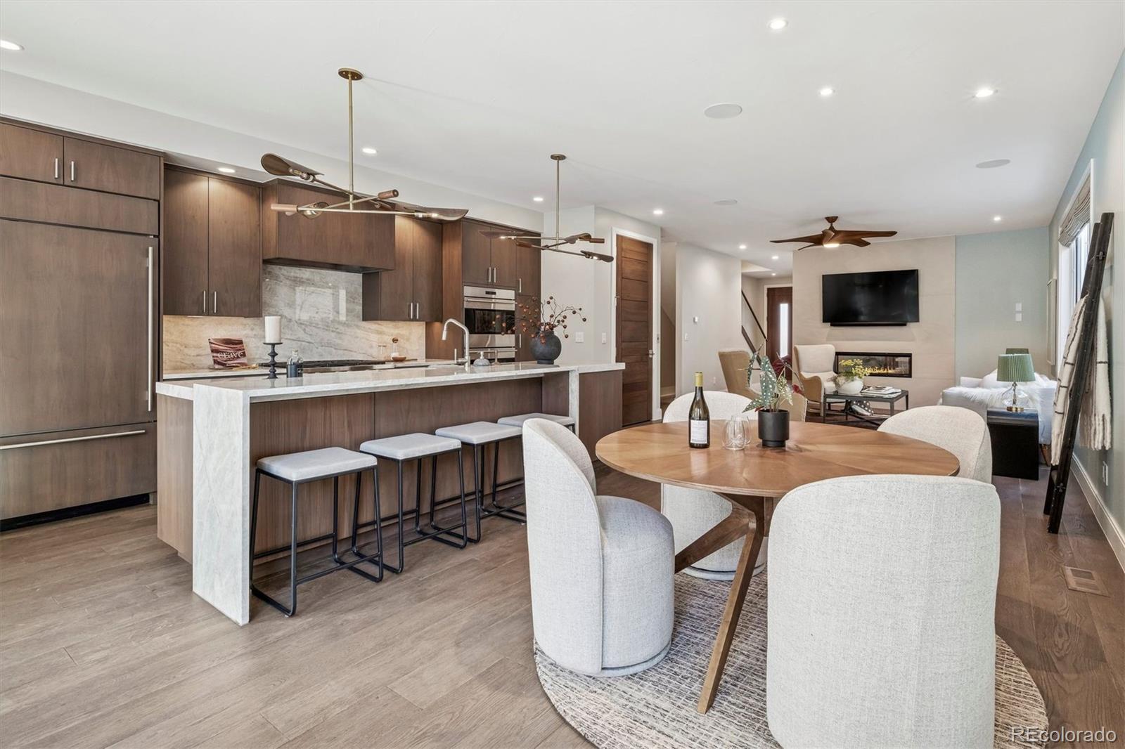MLS Image #2 for 525  columbine street,denver, Colorado