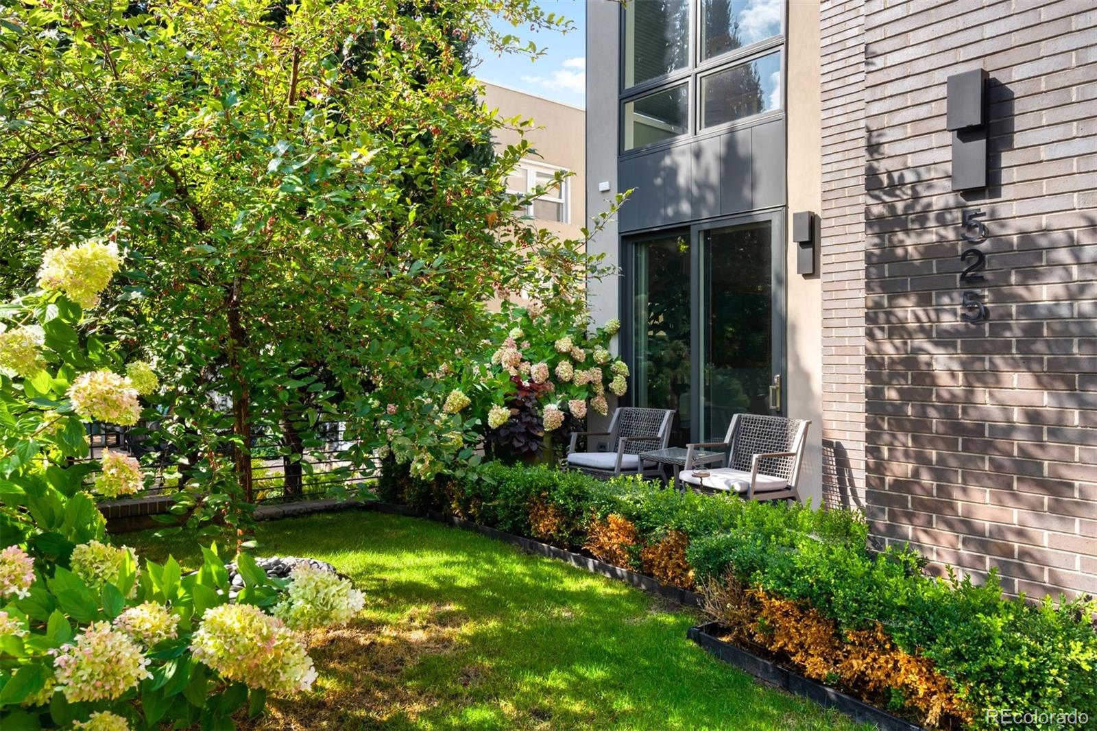 MLS Image #29 for 525  columbine street,denver, Colorado