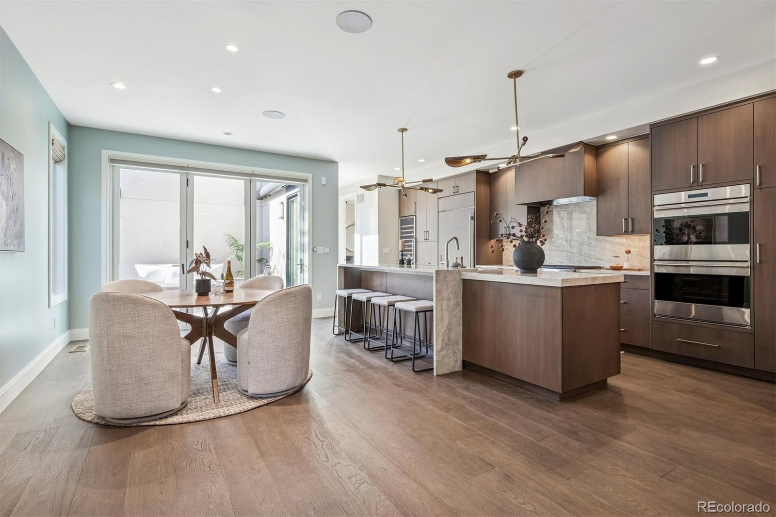 MLS Image #5 for 525  columbine street,denver, Colorado