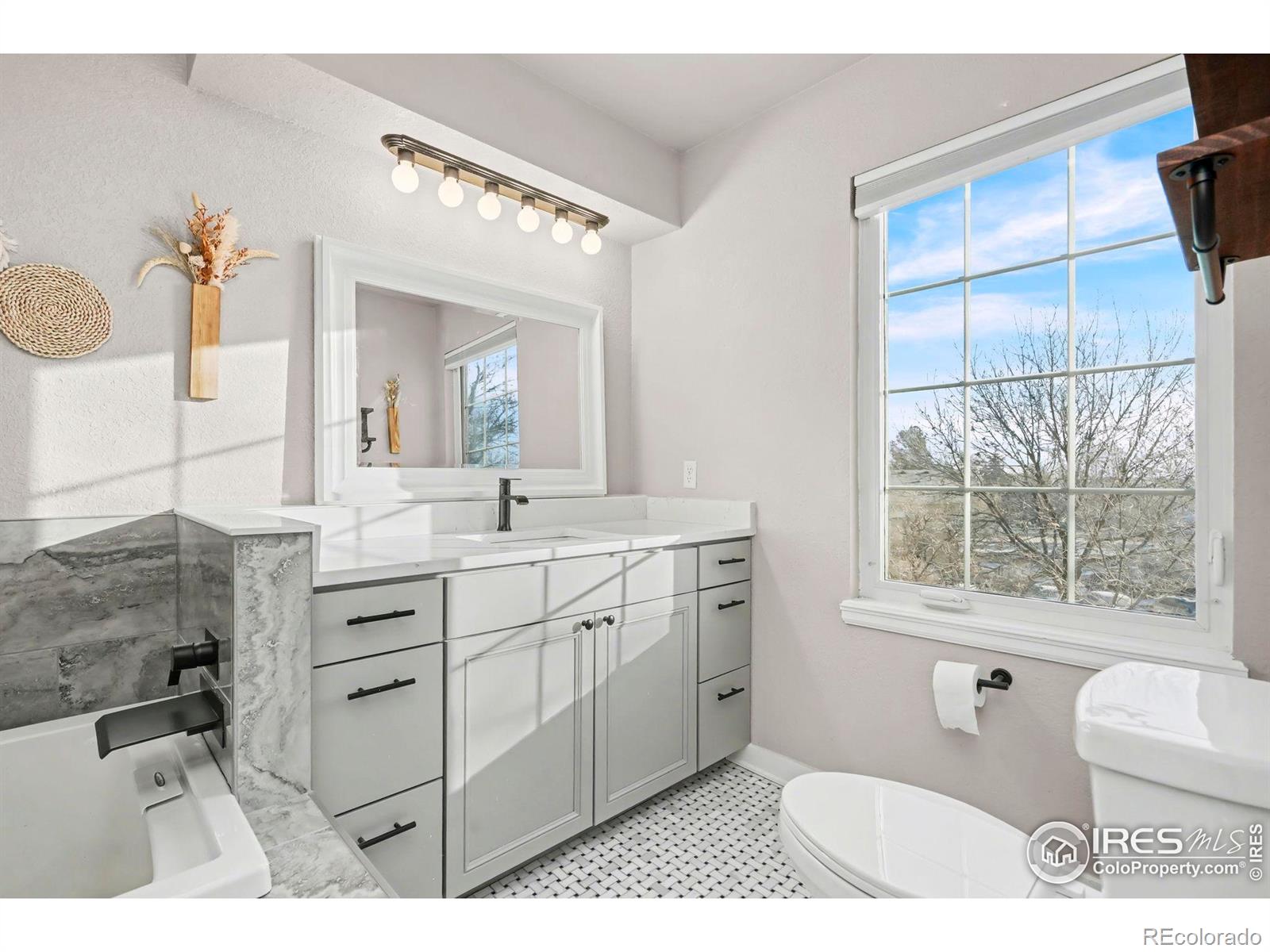 MLS Image #24 for 465  saint charles place,johnstown, Colorado
