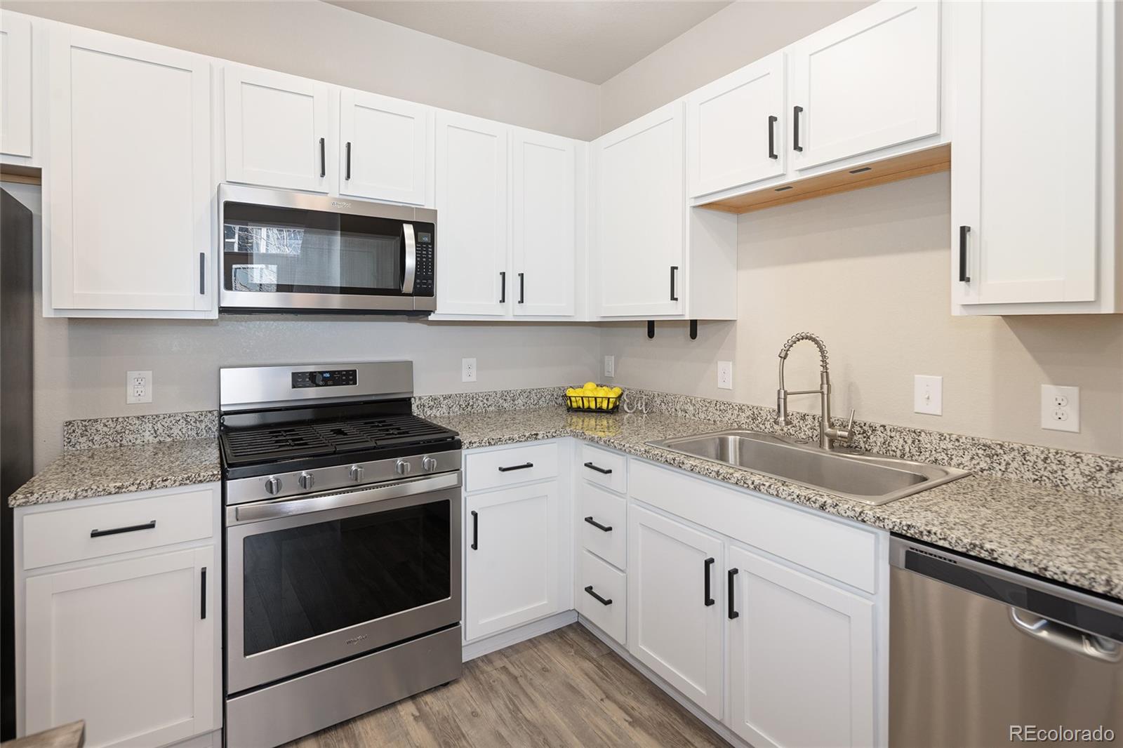 MLS Image #7 for 1033  oak circle ,lakewood, Colorado