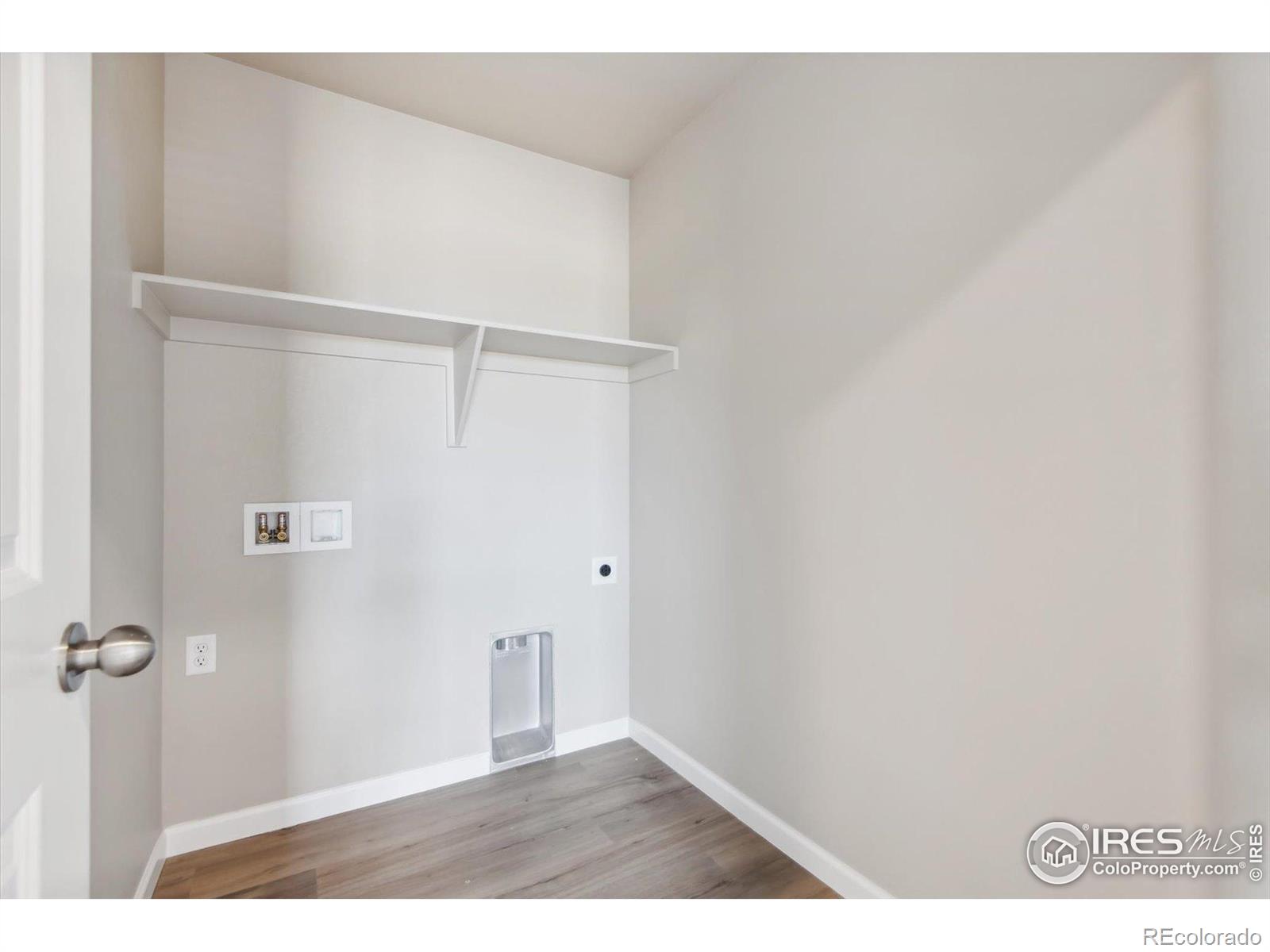 MLS Image #12 for 914  harvard street,johnstown, Colorado