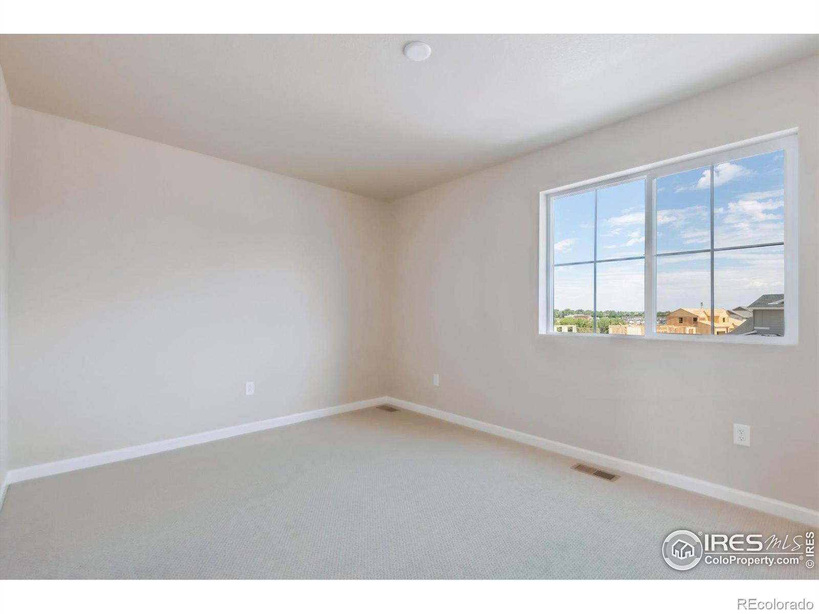 MLS Image #19 for 914  harvard street,johnstown, Colorado