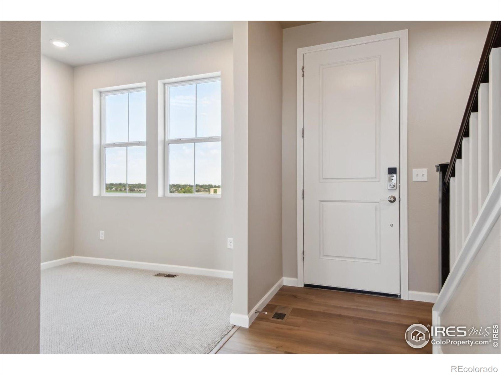 MLS Image #3 for 914  harvard street,johnstown, Colorado