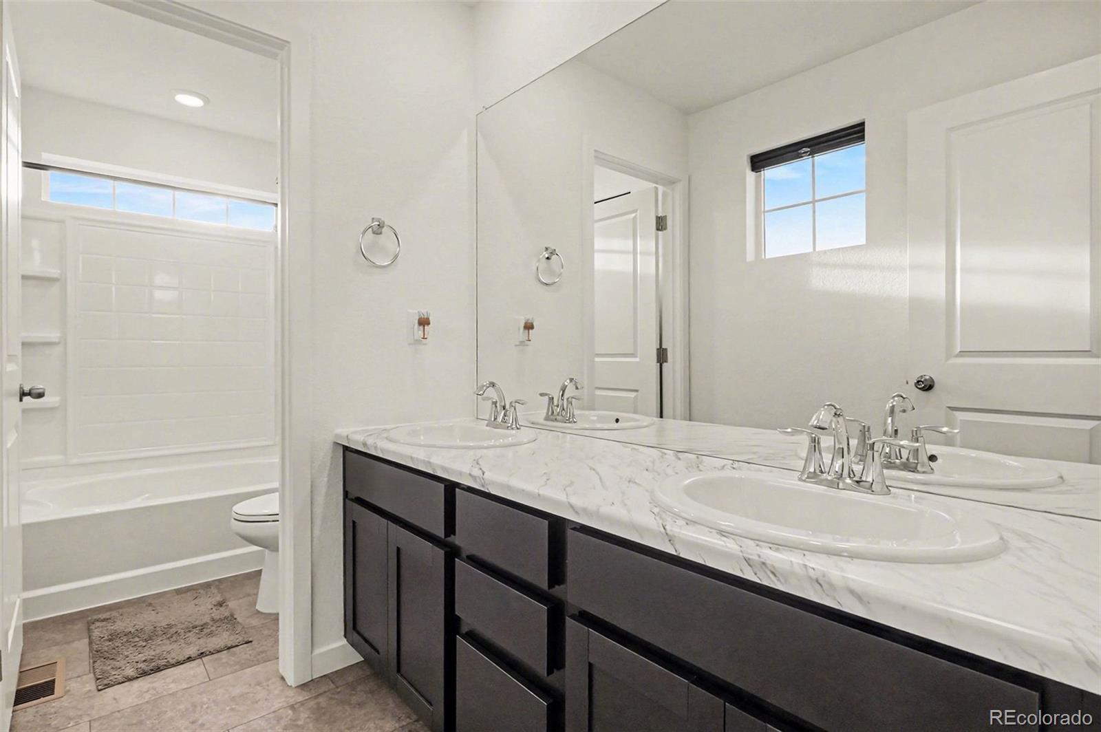 MLS Image #12 for 1053  high point trail,elizabeth, Colorado
