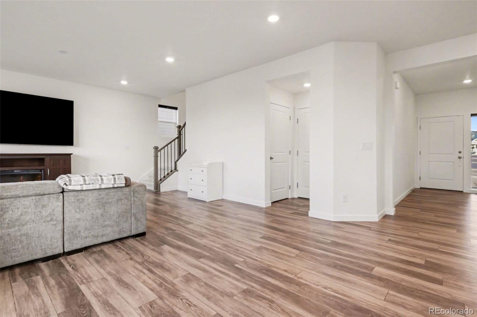 MLS Image #7 for 1053  high point trail,elizabeth, Colorado