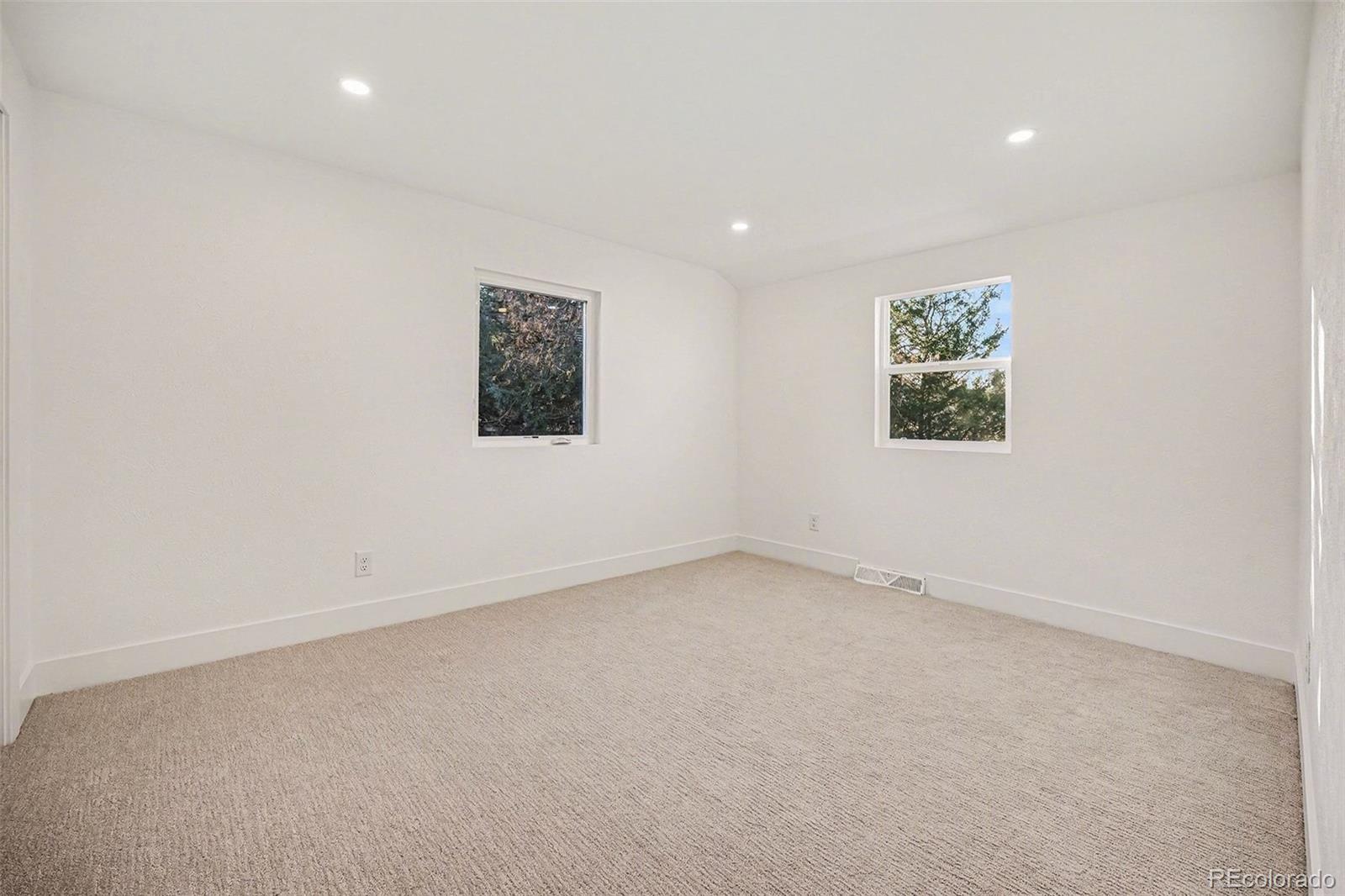 MLS Image #14 for 3825 s peach way,denver, Colorado