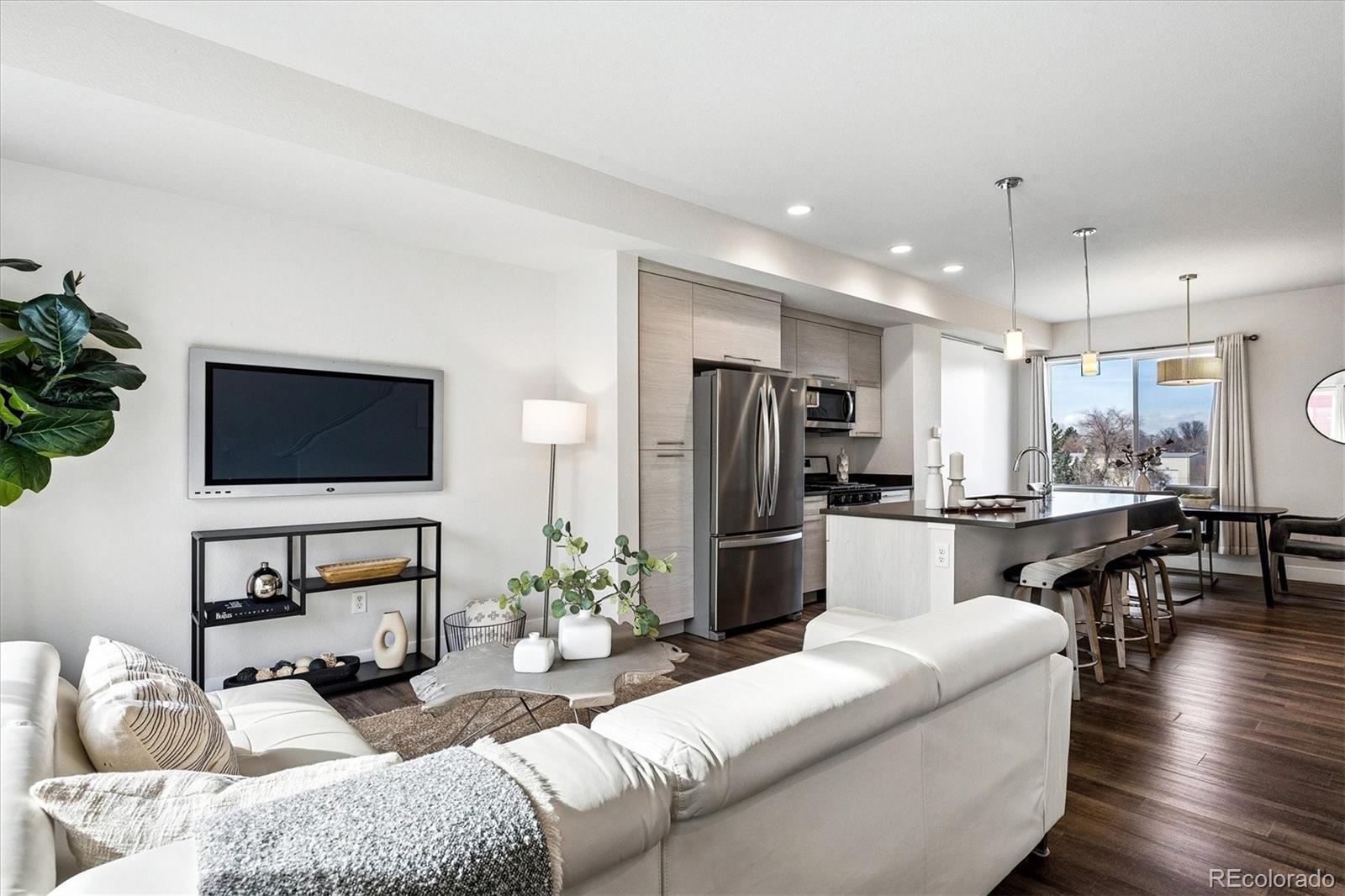 MLS Image #14 for 5621 w 11th place,lakewood, Colorado