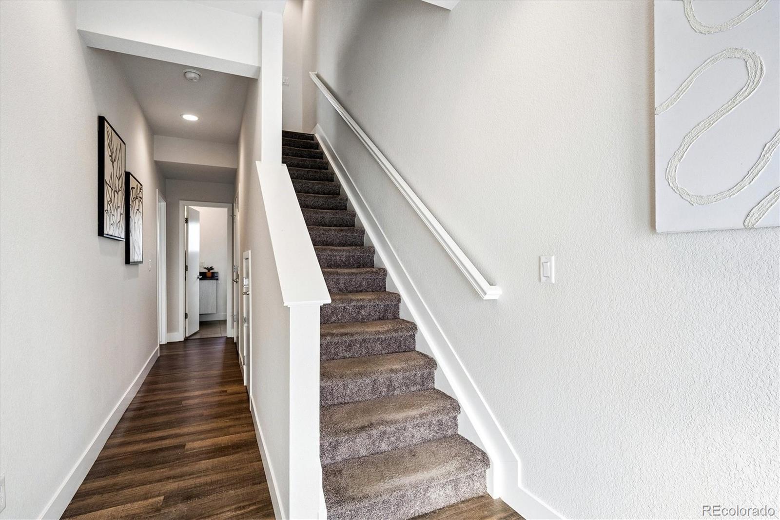 MLS Image #4 for 5621 w 11th place,lakewood, Colorado