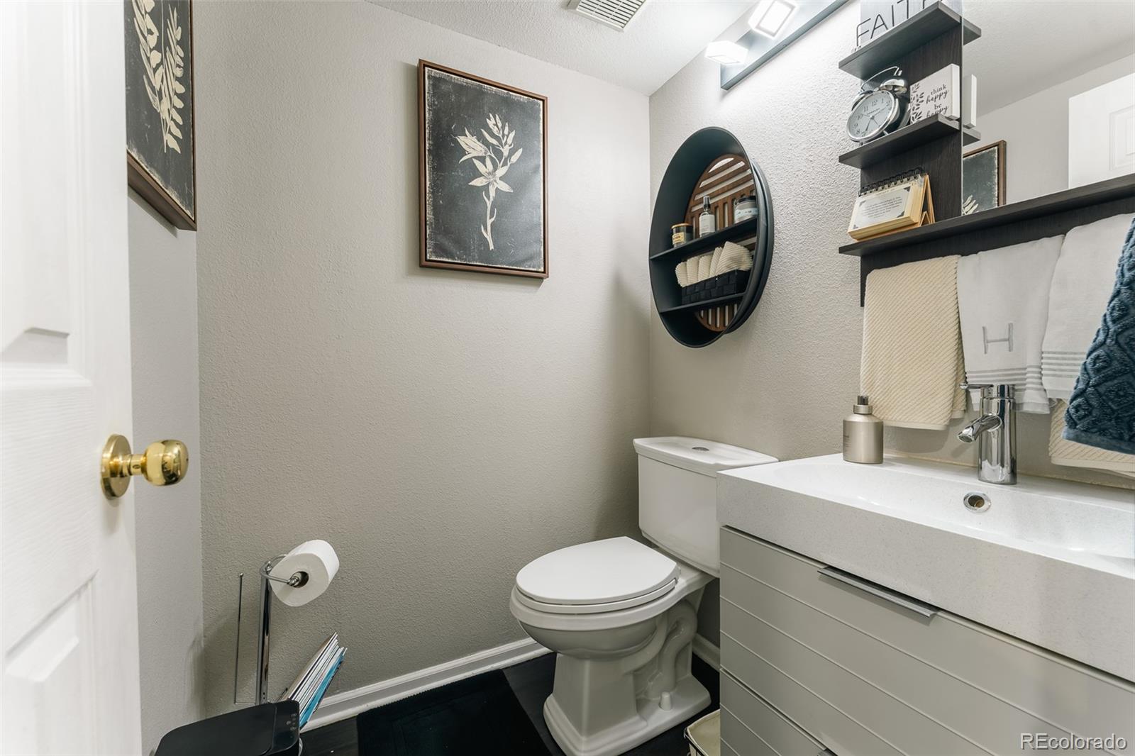 MLS Image #14 for 19066 e berry drive,aurora, Colorado