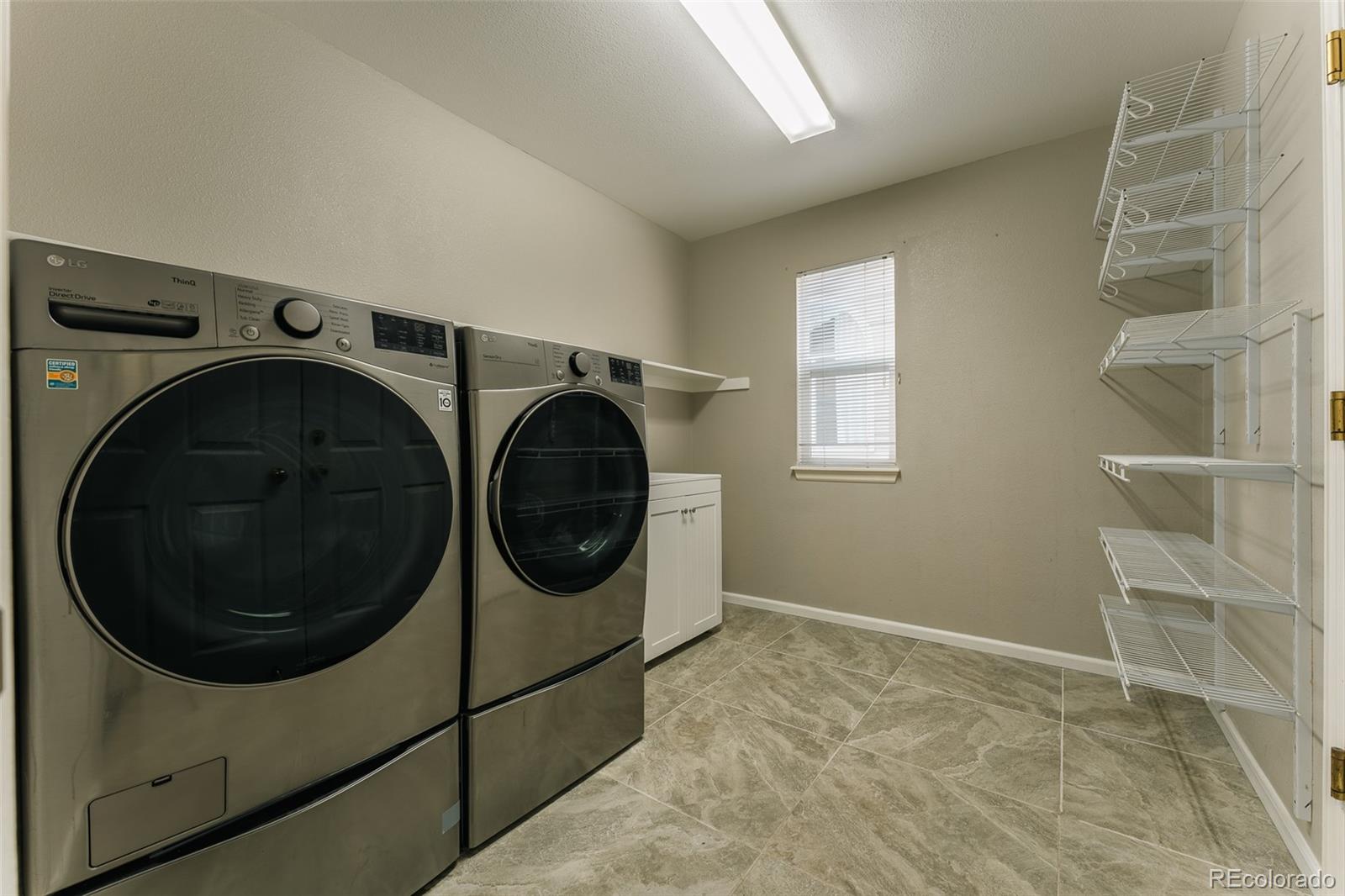 MLS Image #15 for 19066 e berry drive,aurora, Colorado