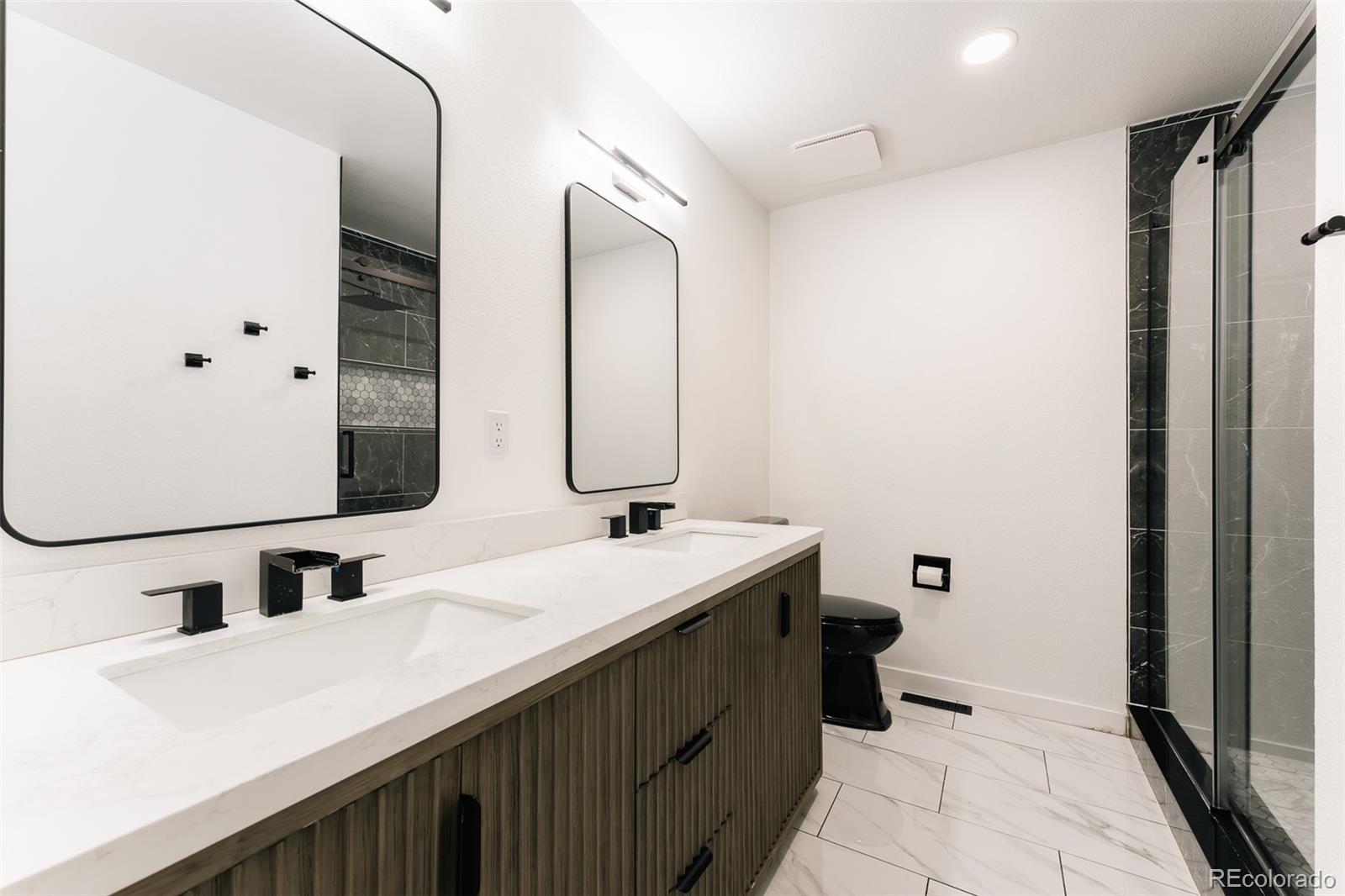 MLS Image #28 for 19066 e berry drive,aurora, Colorado