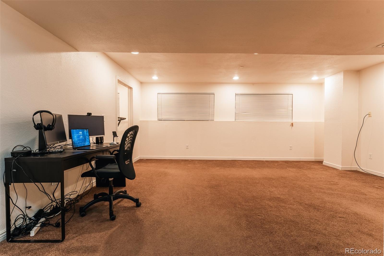 MLS Image #36 for 19066 e berry drive,aurora, Colorado