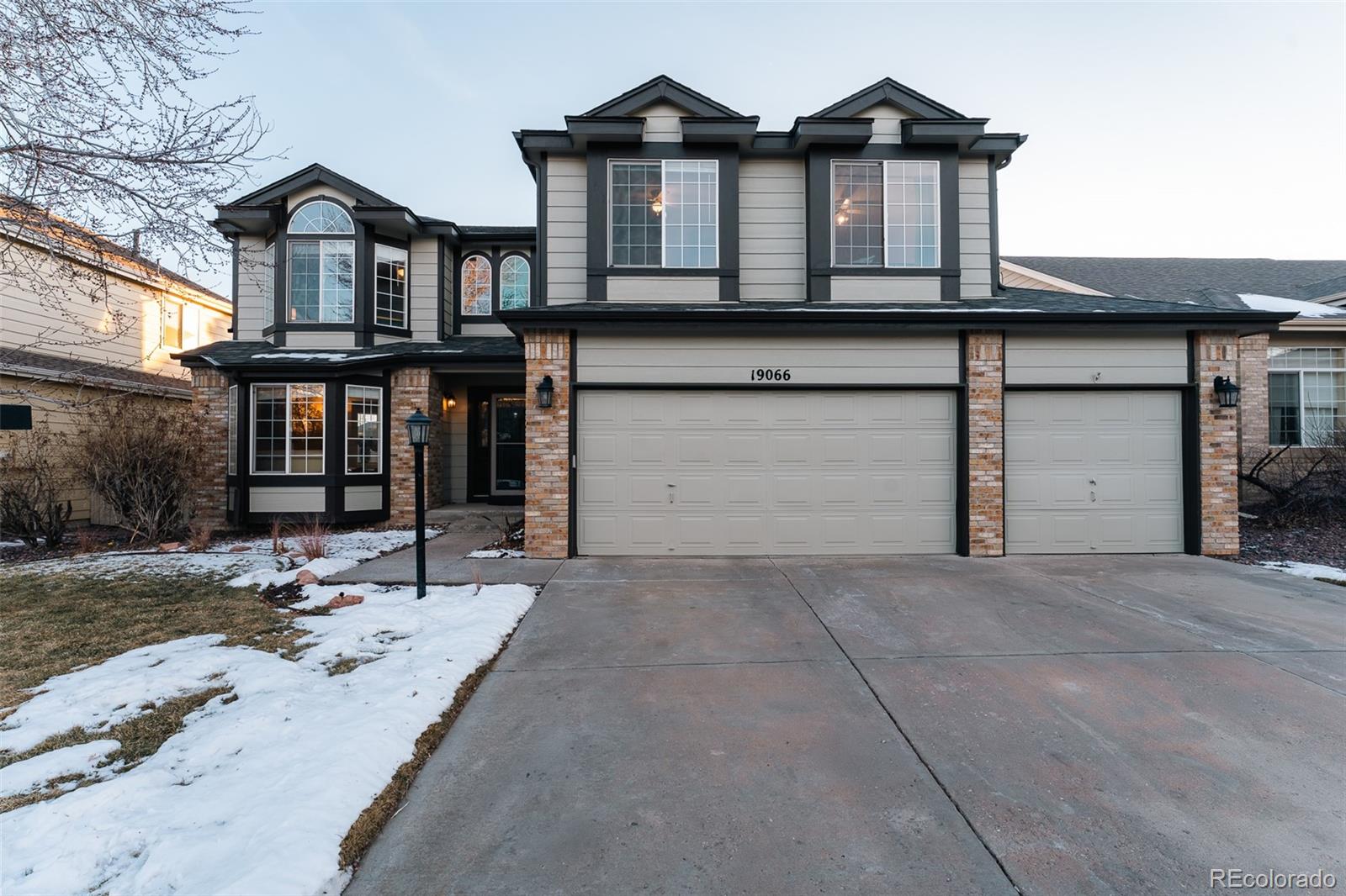 MLS Image #42 for 19066 e berry drive,aurora, Colorado