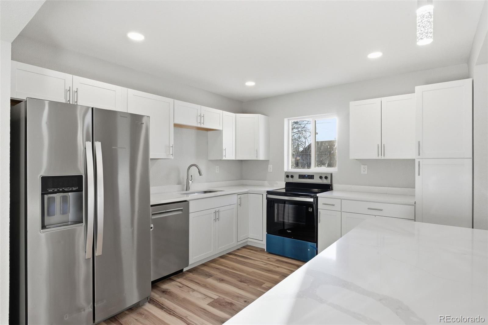 MLS Image #5 for 821  salem street,aurora, Colorado