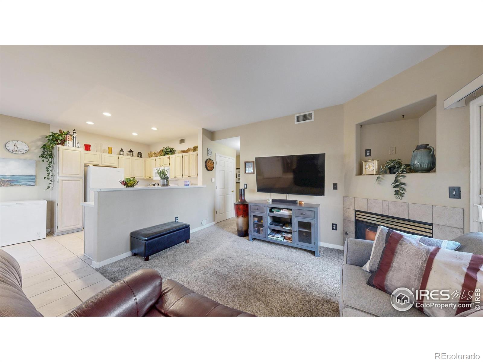 MLS Image #3 for 1080  opal street 104,broomfield, Colorado