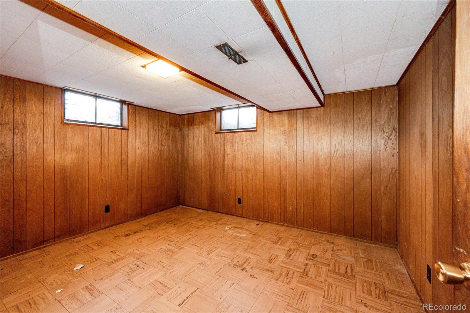 MLS Image #22 for 2301 s saint paul street,denver, Colorado