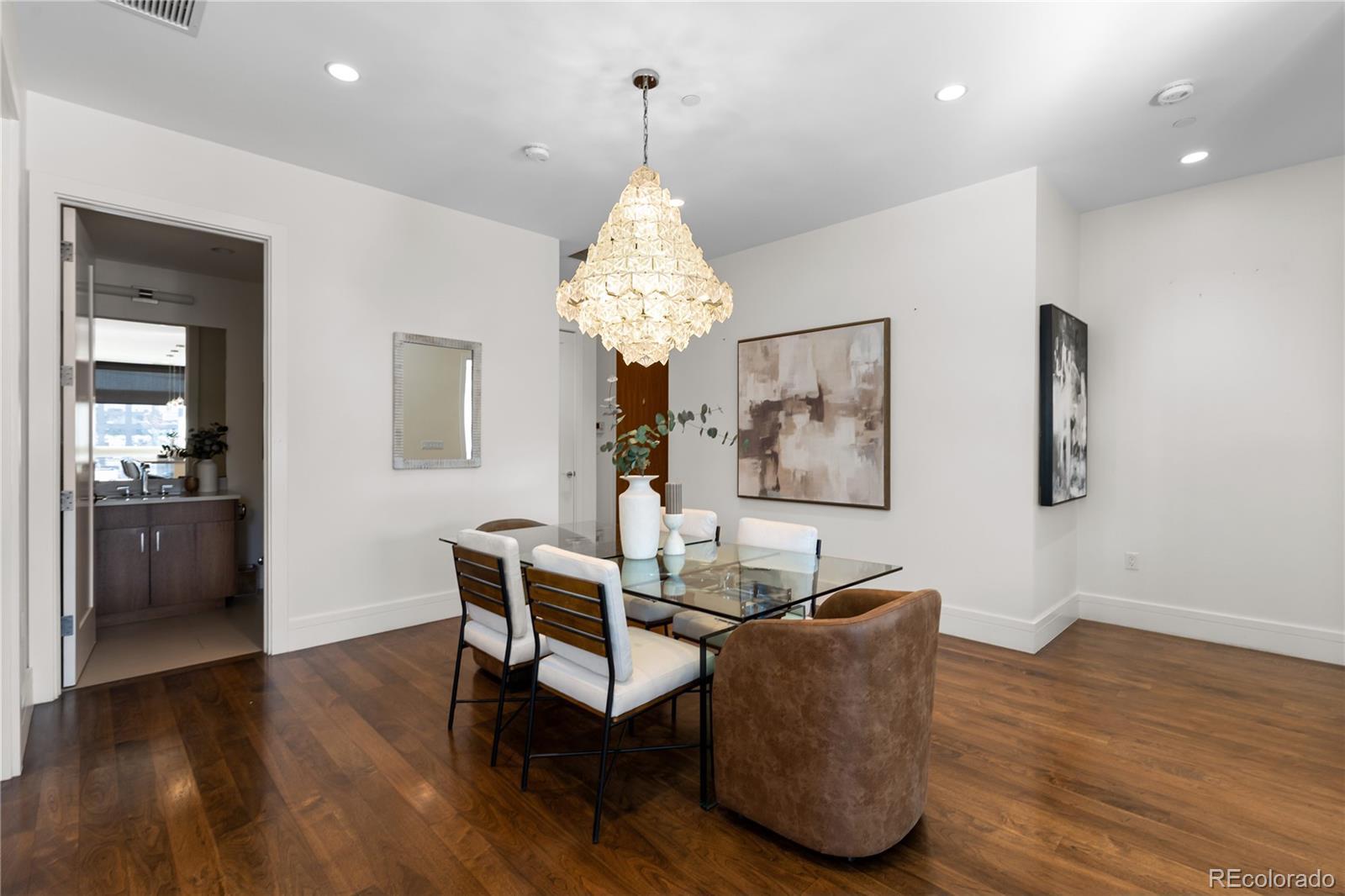 MLS Image #13 for 250  columbine street,denver, Colorado