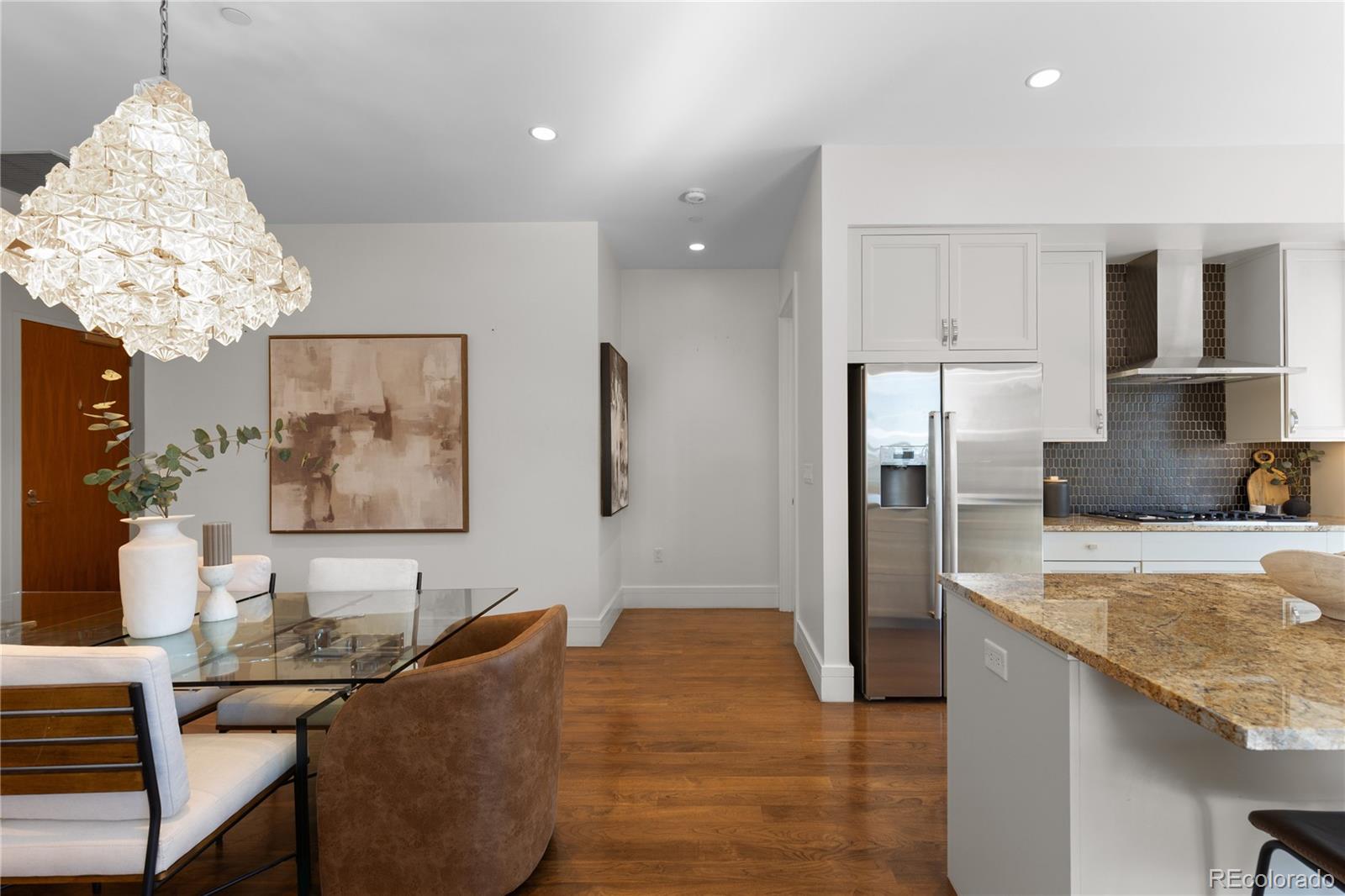 MLS Image #15 for 250  columbine street,denver, Colorado