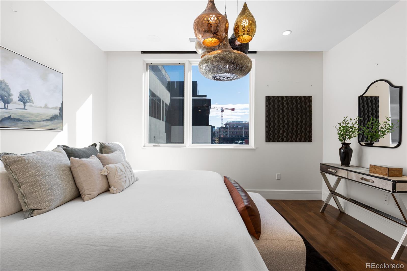 MLS Image #17 for 250  columbine street,denver, Colorado