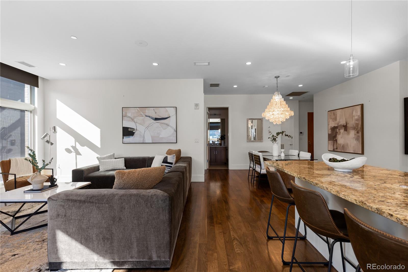 MLS Image #6 for 250  columbine street,denver, Colorado