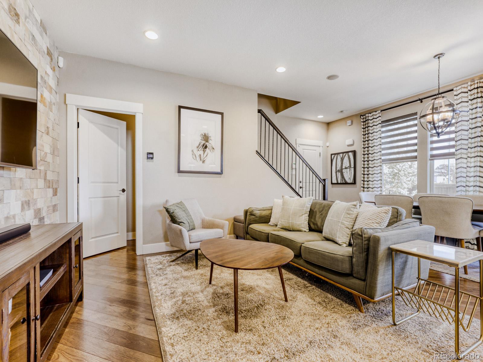 MLS Image #11 for 8197 e 53rd drive ,denver, Colorado