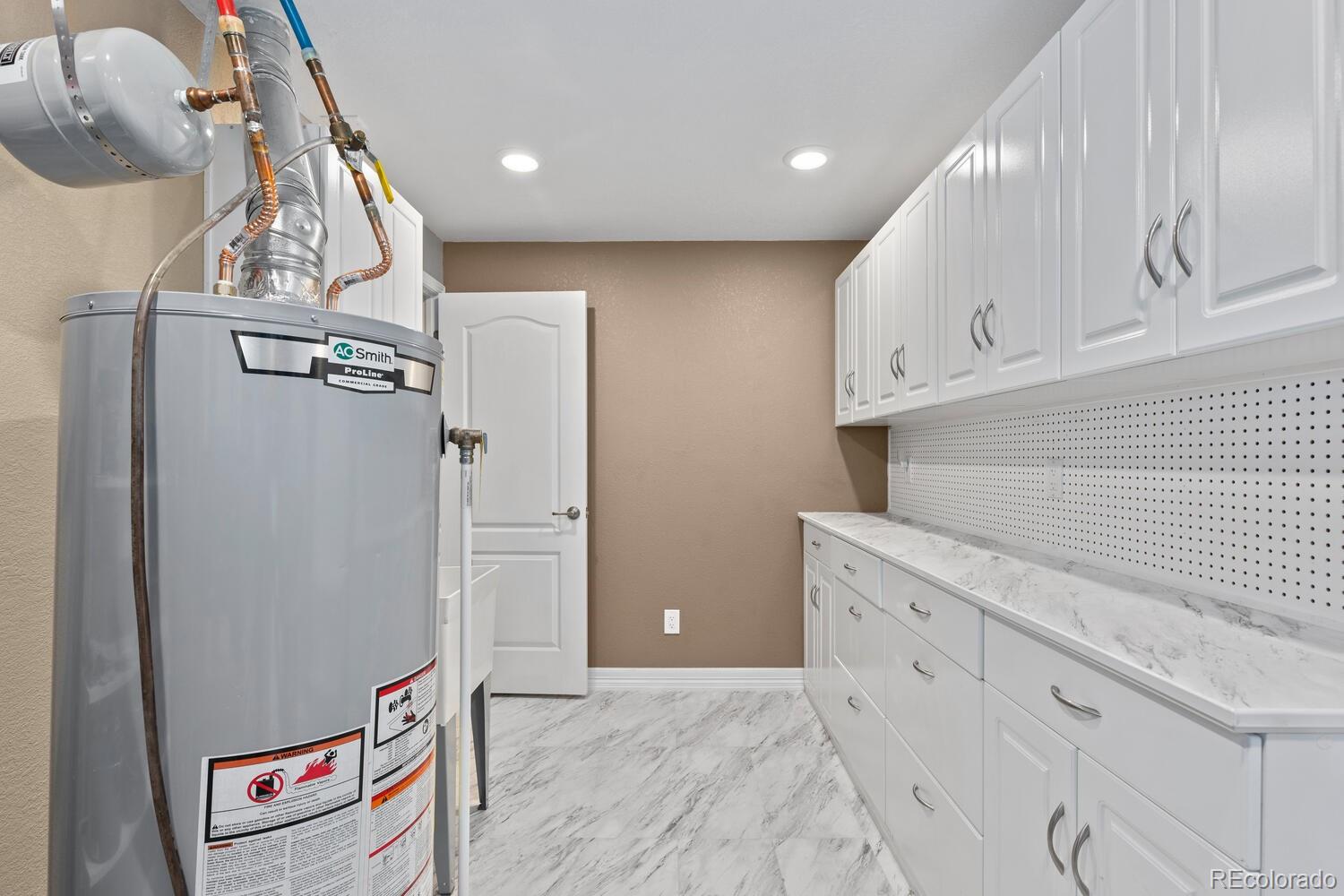 MLS Image #31 for 8275 s country club parkway,aurora, Colorado