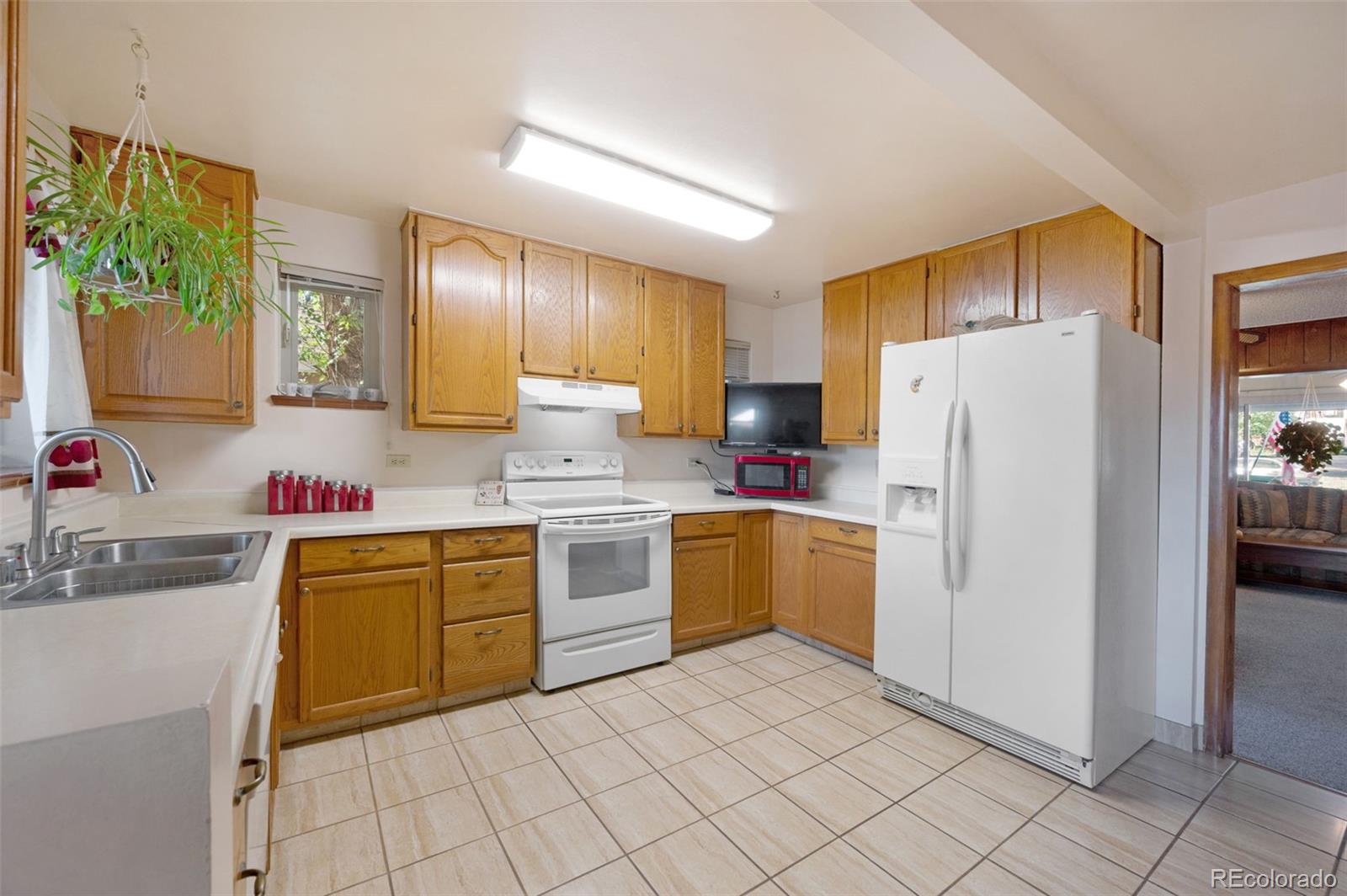 MLS Image #12 for 1019  market street,colorado springs, Colorado