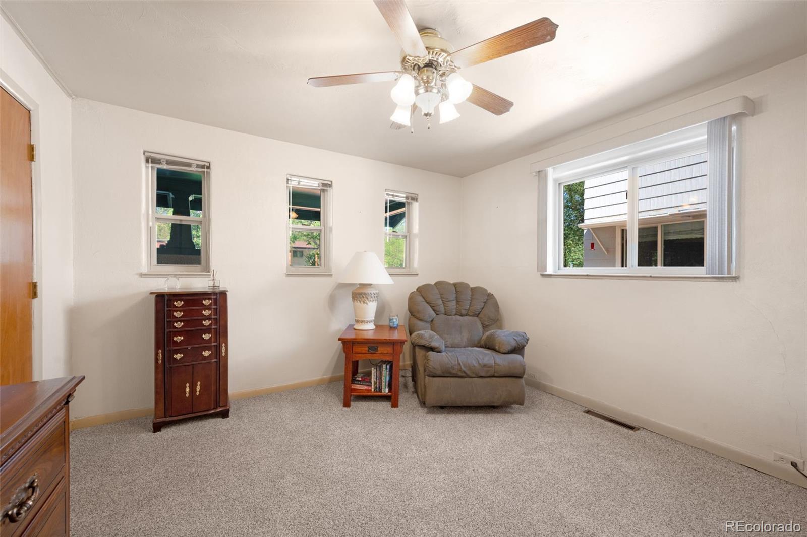 MLS Image #15 for 1019  market street,colorado springs, Colorado
